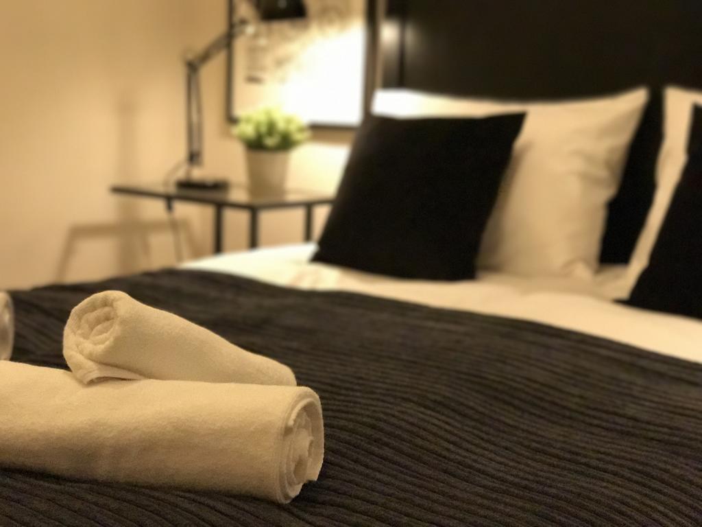 Czarna Kawka Apartamenty Cracovie Extérieur photo