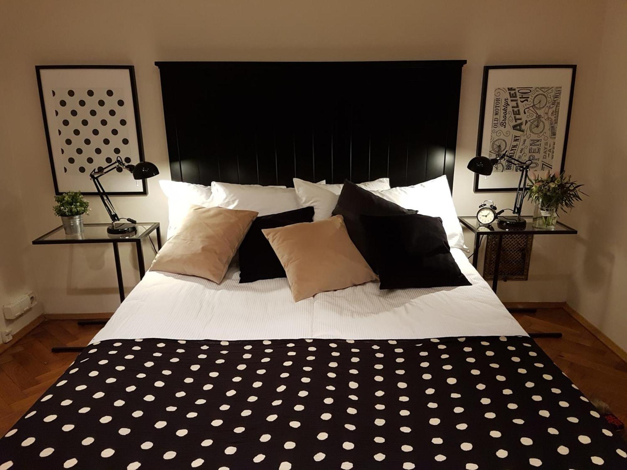 Czarna Kawka Apartamenty Cracovie Extérieur photo