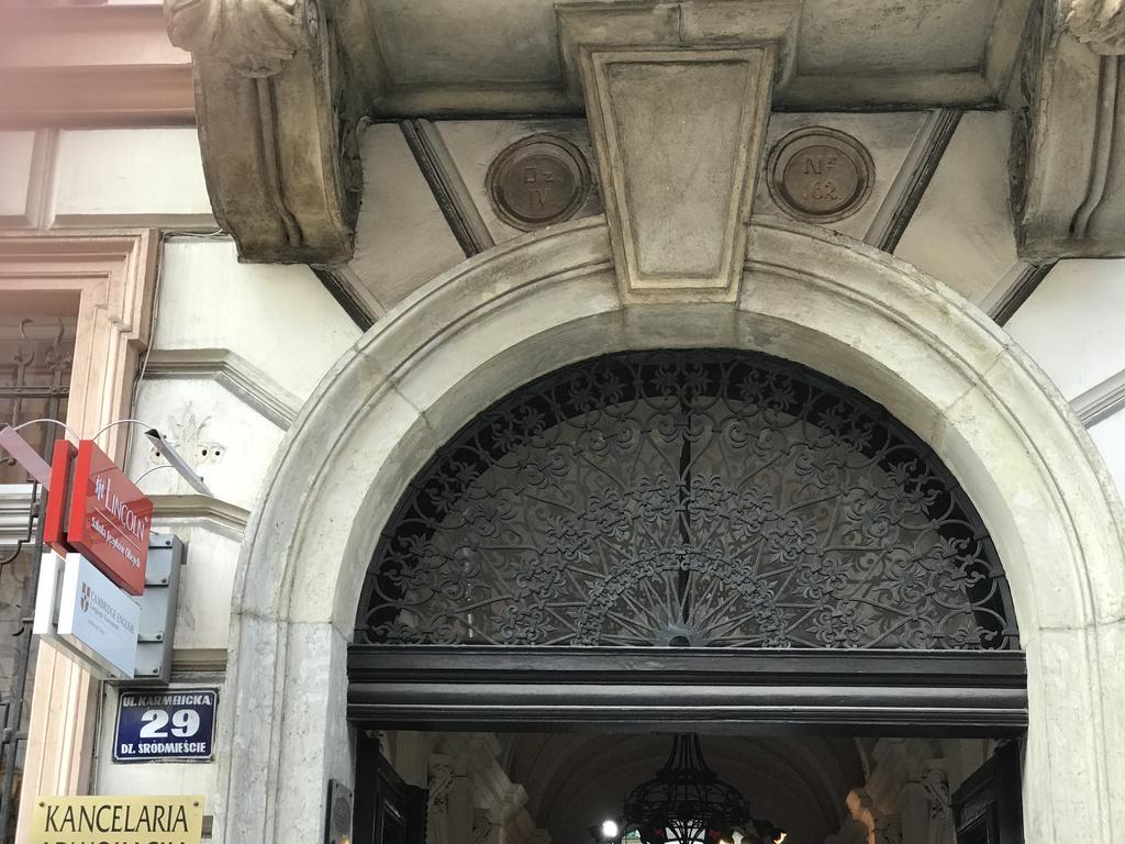 Czarna Kawka Apartamenty Cracovie Extérieur photo