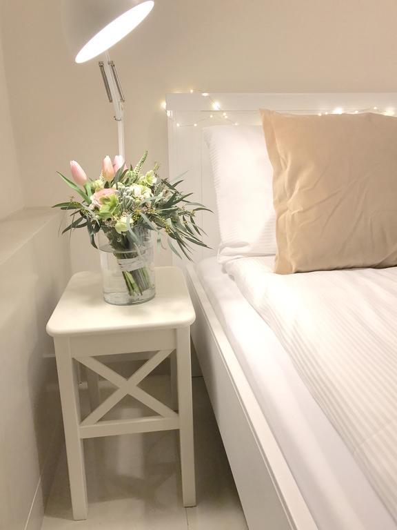 Czarna Kawka Apartamenty Cracovie Extérieur photo